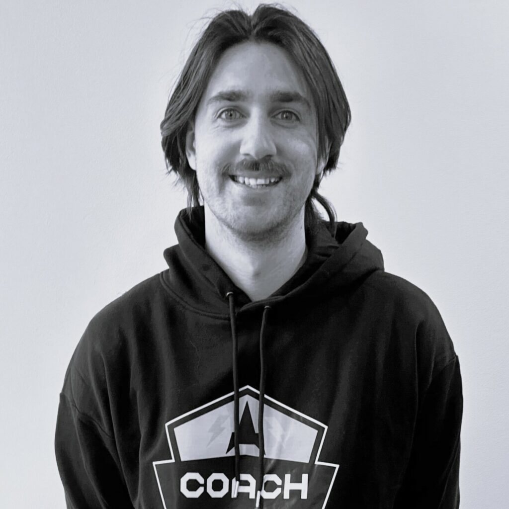 Elijah_Fewster_Cropped_B&W