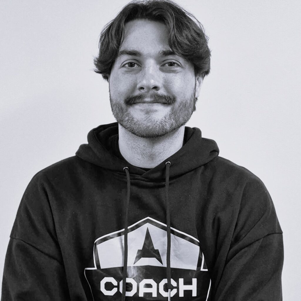 Cooper_Spyrou_Cropped_B&W